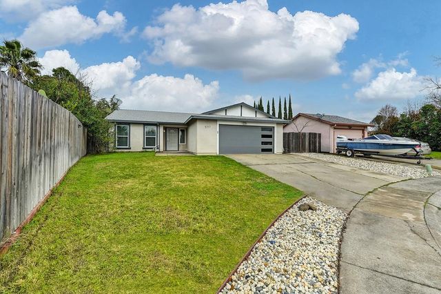 5717 Mount Hood Ct, Sacramento, CA 95842