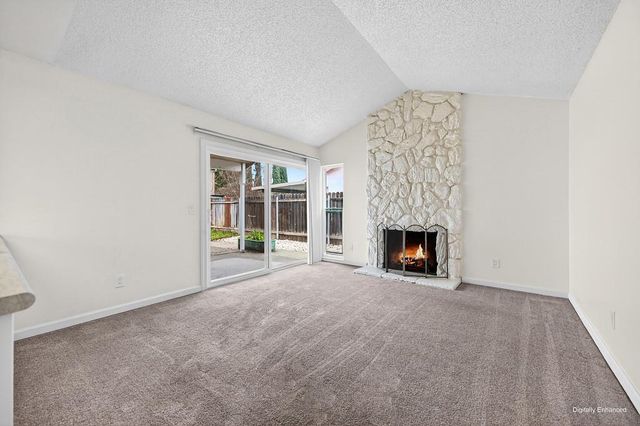 5717 Mount Hood Ct, Sacramento, CA 95842