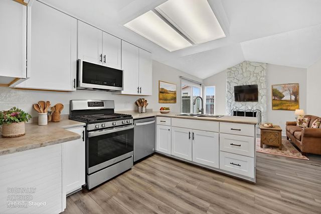 5717 Mount Hood Ct, Sacramento, CA 95842