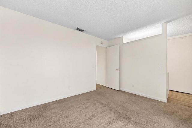 5717 Mount Hood Ct, Sacramento, CA 95842