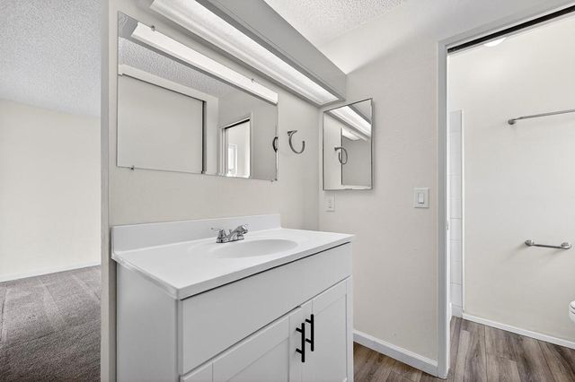 5717 Mount Hood Ct, Sacramento, CA 95842