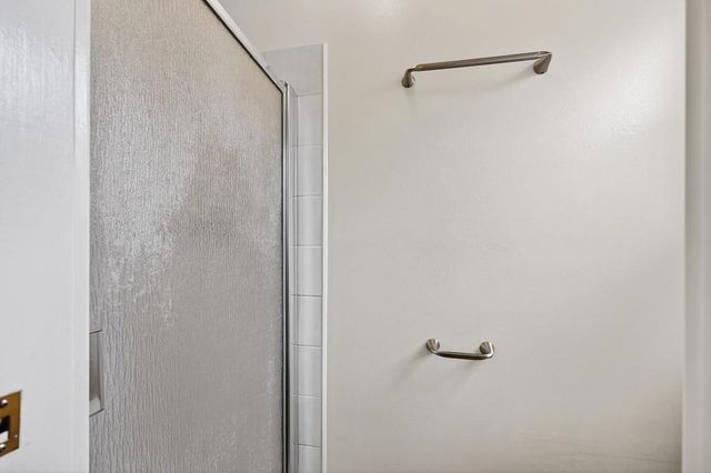 5717 Mount Hood Ct, Sacramento, CA 95842