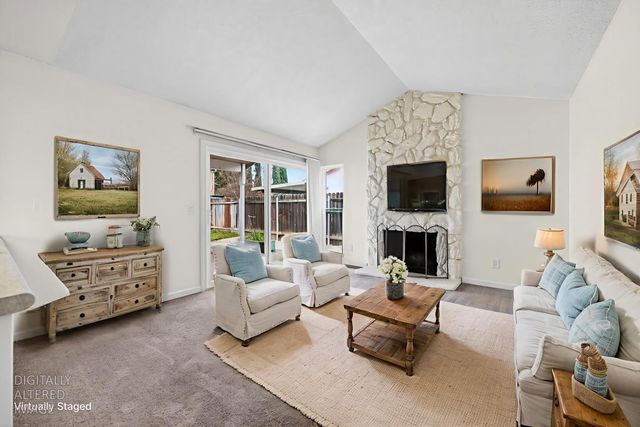 5717 Mount Hood Ct, Sacramento, CA 95842