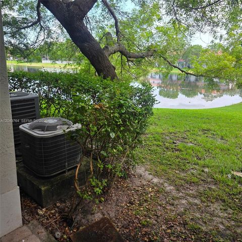 8215 SW 27th St 103, Miramar, FL 33025