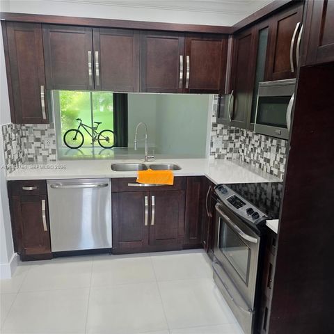 8215 SW 27th St 103, Miramar, FL 33025