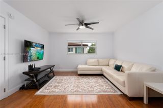 611 NE 14th Ave 206, Fort Lauderdale, FL 33304