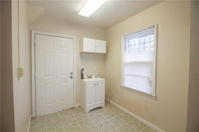 1558 BOULDERWOODS Drive SE, Atlanta, GA 30316