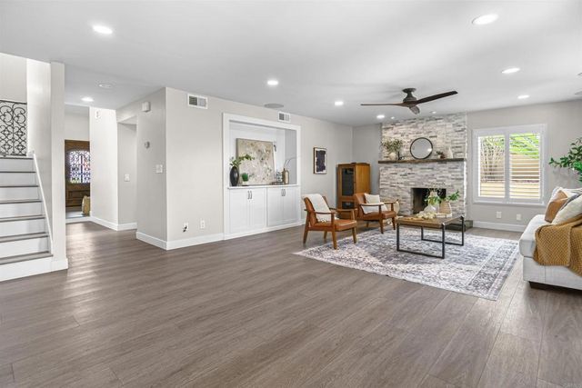 2285 Valley Road, Oceanside, CA 92056