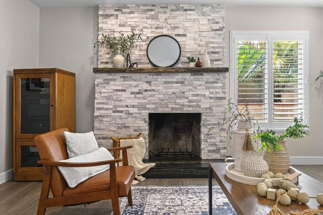 2285 Valley Road, Oceanside, CA 92056