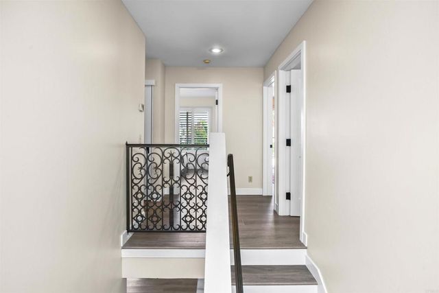 2285 Valley Road, Oceanside, CA 92056