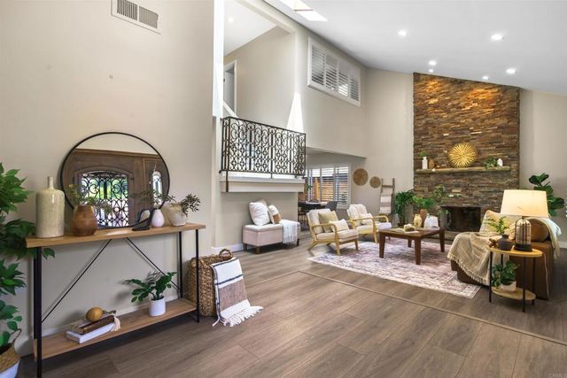 2285 Valley Road, Oceanside, CA 92056