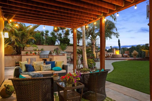 2285 Valley Road, Oceanside, CA 92056