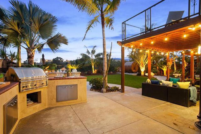2285 Valley Road, Oceanside, CA 92056