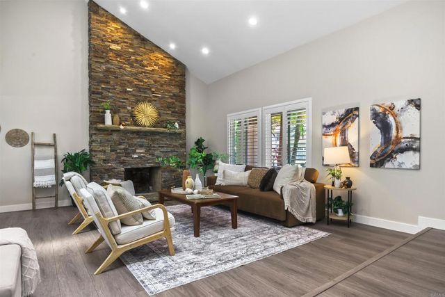 2285 Valley Road, Oceanside, CA 92056
