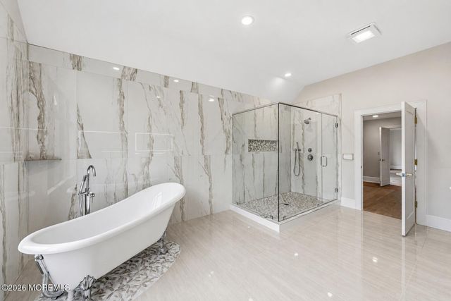 15 Hobart Street, Marlboro, NJ 07746