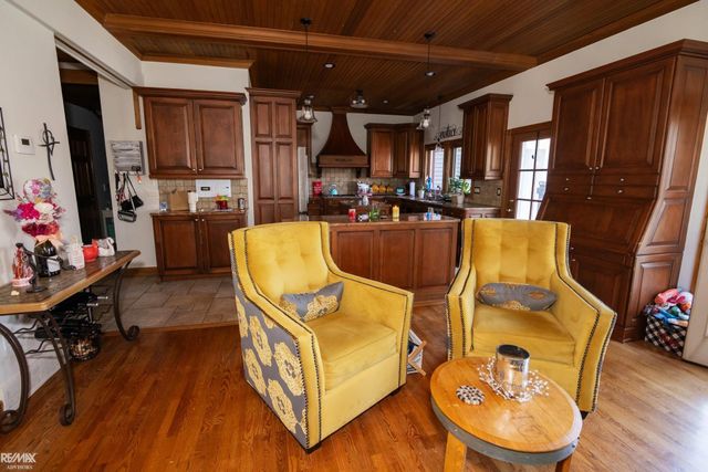 51244 Forster Lane, Shelby, MI 48316