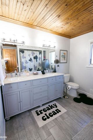 51244 Forster Lane, Shelby, MI 48316