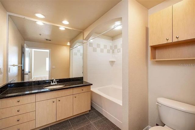 200 4TH AVENUE S 302, St Petersburg, FL 33701