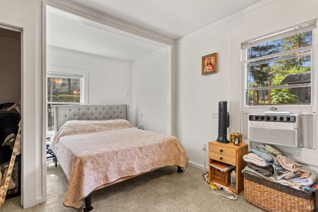 1301 Knob Hill Rd, Ukiah, CA 95482