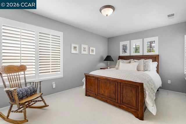 1086 Vista Pointe Cir, San Ramon, CA 94582