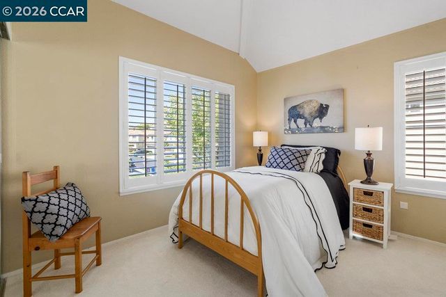 1086 Vista Pointe Cir, San Ramon, CA 94582