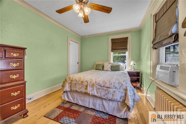 38 Simpson Avenue, Edison, NJ 08817