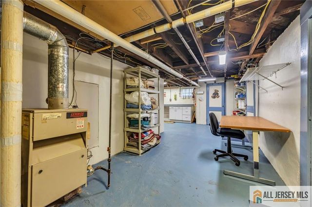 38 Simpson Avenue, Edison, NJ 08817