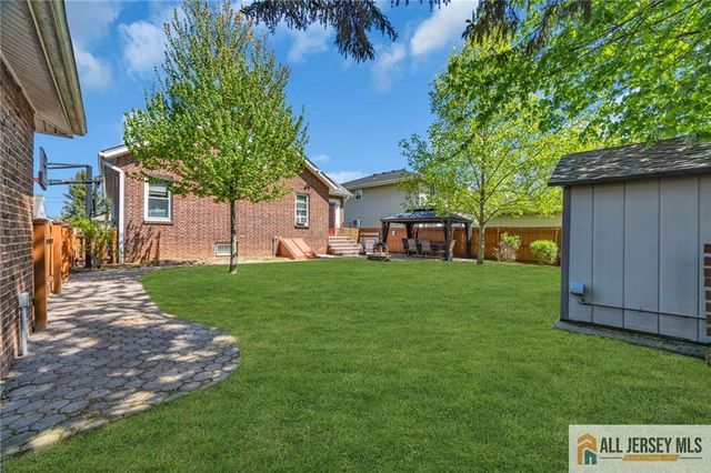 38 Simpson Avenue, Edison, NJ 08817