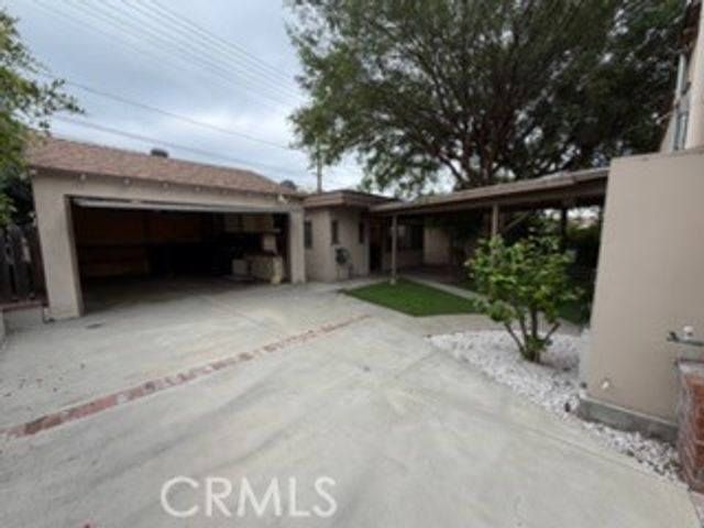 2414 N Lamer, Burbank, CA 91504