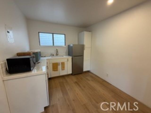 2414 N Lamer, Burbank, CA 91504