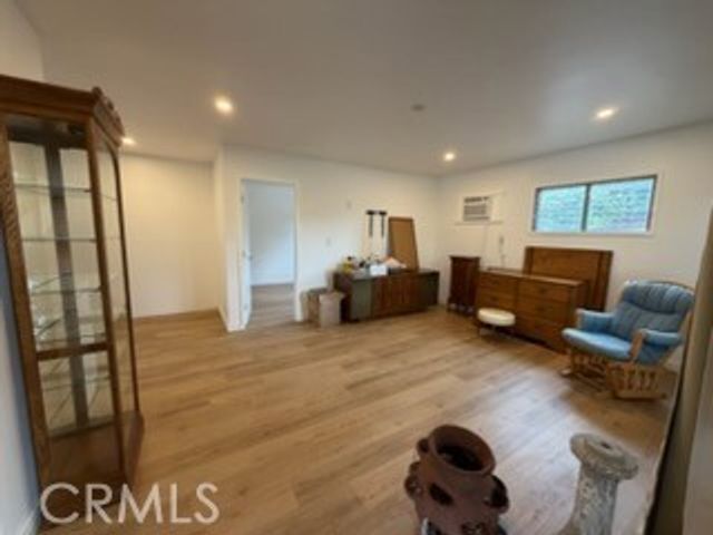 2414 N Lamer, Burbank, CA 91504
