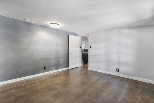 2616 Mountain Road NW, Albuquerque, NM 87104