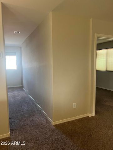 1213 E SHANGRI LA Road, Phoenix, AZ 85020