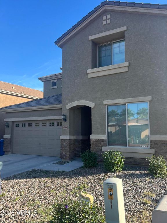 1213 E SHANGRI LA Road, Phoenix, AZ 85020