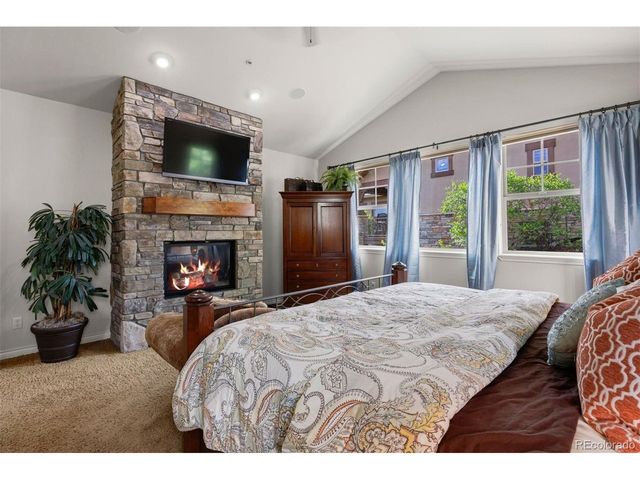 4366 Chateau Ridge Ln, Castle Rock, CO 80108