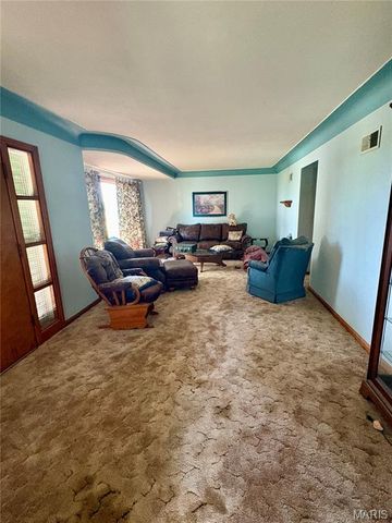 413 Hillside Drive, Collinsville, IL 62234