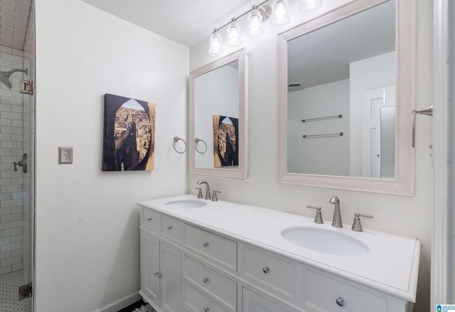 5005 MINEOLA LANE, Birmingham, AL 35244