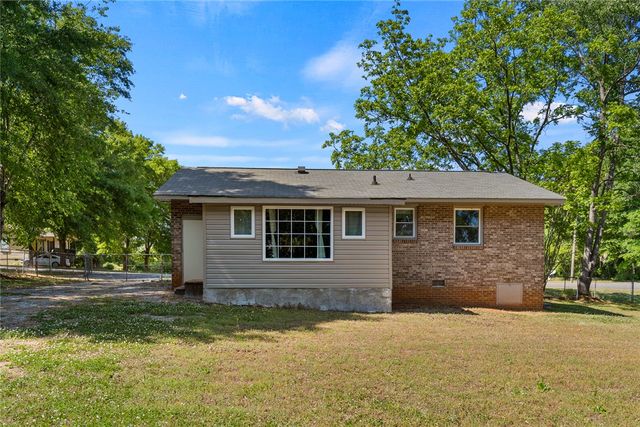 200 E Pinedale Road, Anderson, SC 29626