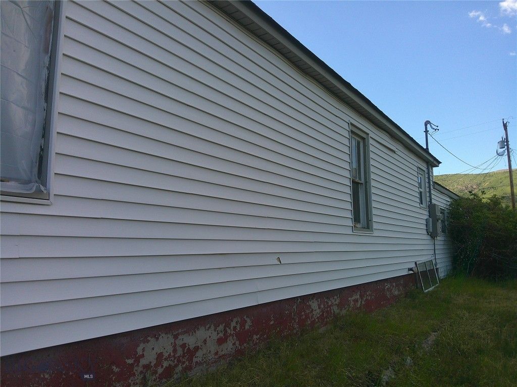 405 W Commercial Avenue, Anaconda, MT 59711 — photo 4