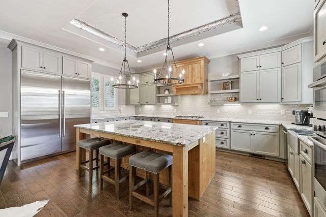 449 Canyon Springs Drive, Hixson, TN 37343