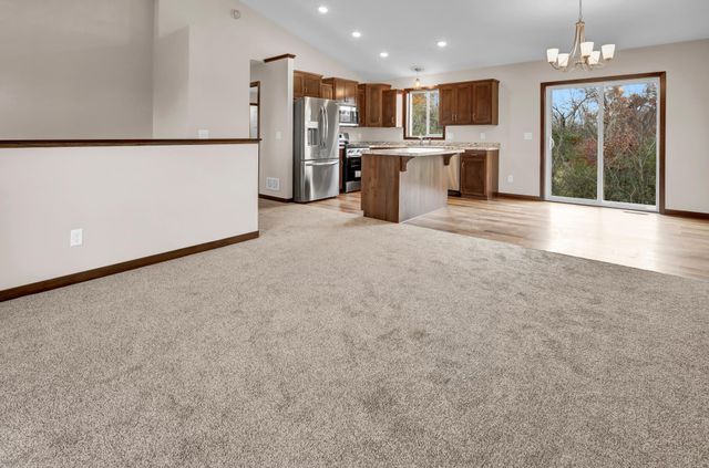 2582 Topaz Street, Saint Augusta, MN 56301