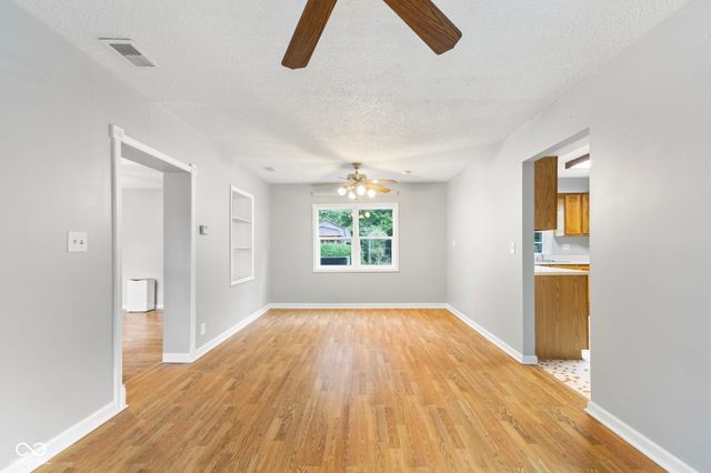 6038 E County Road 700 S, Plainfield, IN 46168