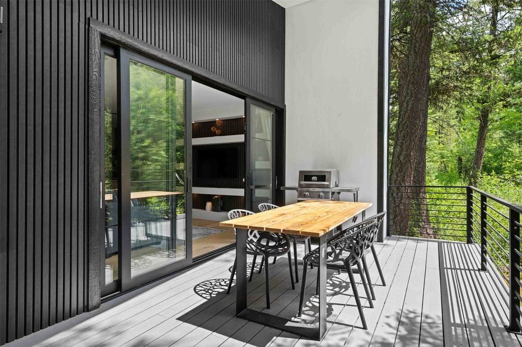 421 Seville Lane, Coram, MT 59913 photo 26