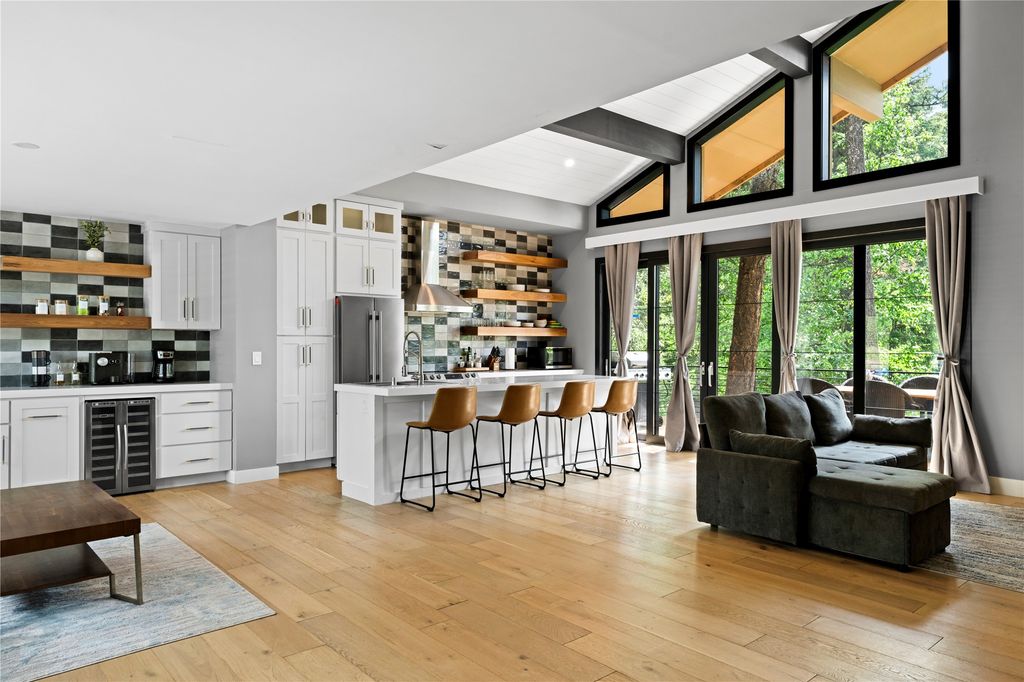 421 Seville Lane, Coram, MT 59913 photo 6