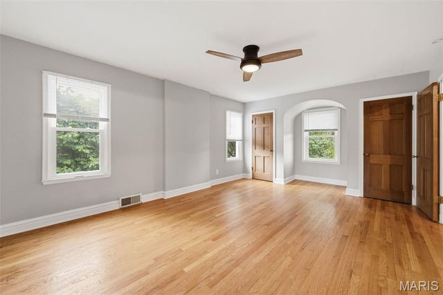 7475 Shaftesbury Avenue, St Louis, MO 63130