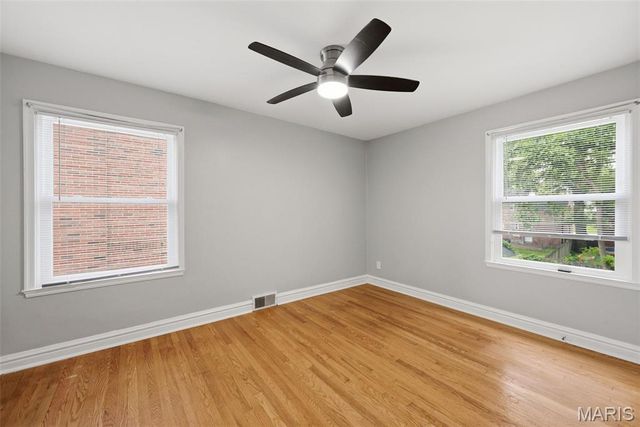7475 Shaftesbury Avenue, St Louis, MO 63130