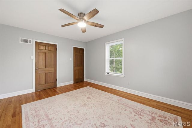 7475 Shaftesbury Avenue, St Louis, MO 63130