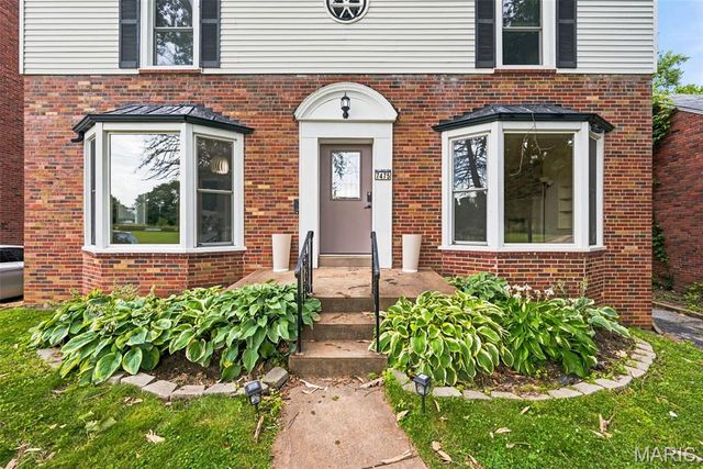 7475 Shaftesbury Avenue, St Louis, MO 63130