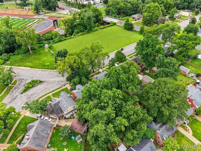 7475 Shaftesbury Avenue, St Louis, MO 63130