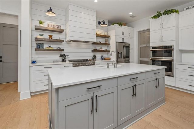 1230 Blalock Lakes Drive, Newnan, GA 30263